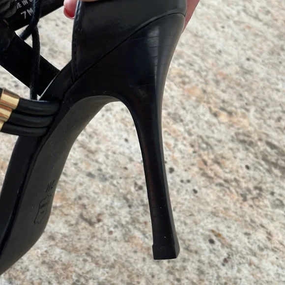 Tory Burch 4 inch Black strappy sexy high heels with gold accents ! Worn once. - Picture 8 of 9